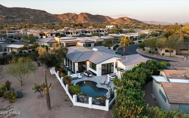 5635 E LINCOLN Drive 33, Paradise Valley, AZ 85253