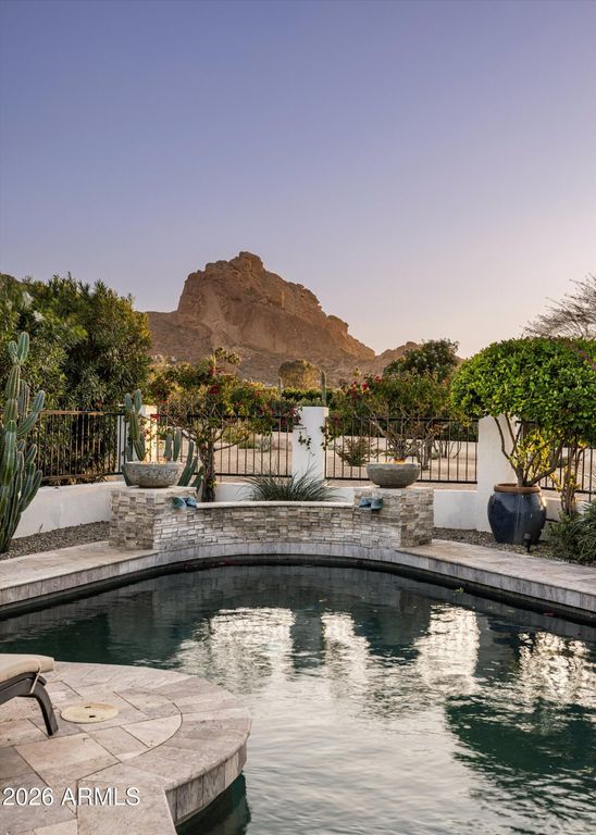 Image 36 of property listing at 5635 E LINCOLN Drive 33, Paradise Valley, AZ 85253
