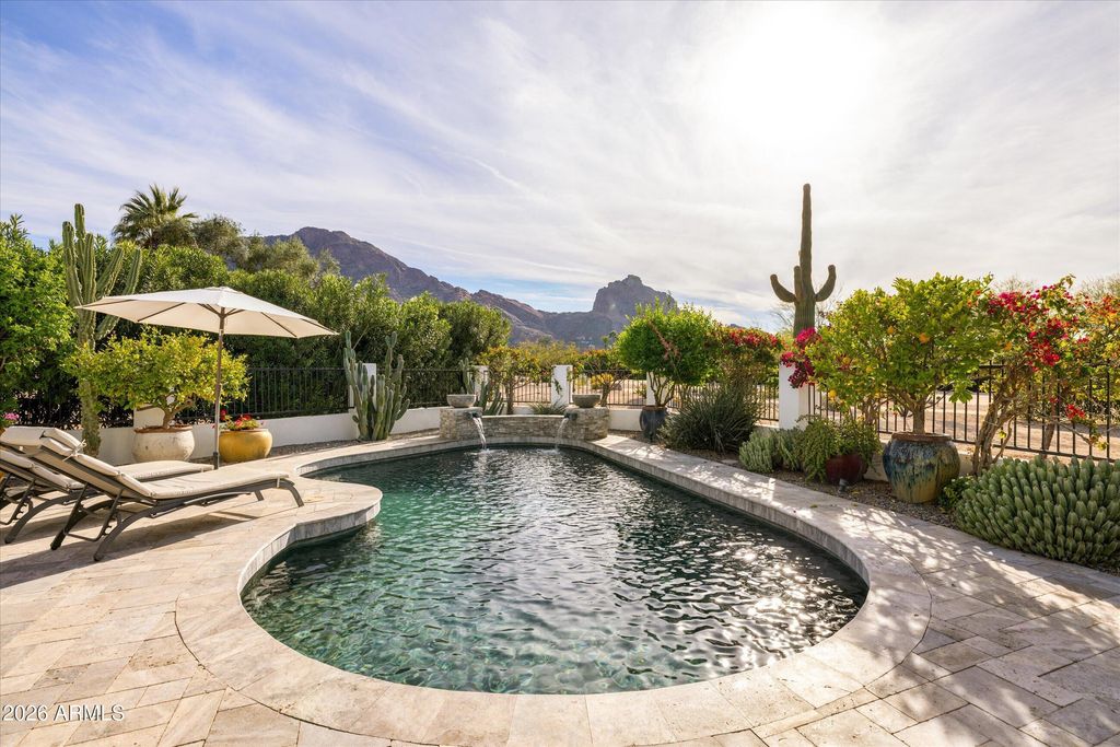 Image 39 of property listing at 5635 E LINCOLN Drive 33, Paradise Valley, AZ 85253