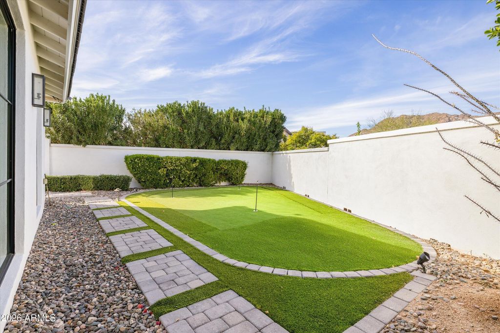 Image 52 of property listing at 5635 E LINCOLN Drive 33, Paradise Valley, AZ 85253