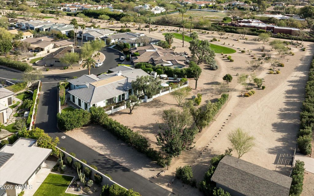 Image 59 of property listing at 5635 E LINCOLN Drive 33, Paradise Valley, AZ 85253
