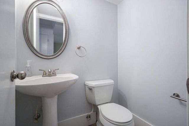 3180 Seven Pines Court 101, Atlanta, GA 30339