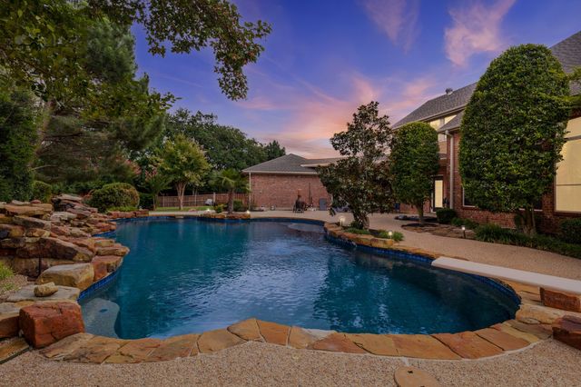 5320 Beacon Court, Flower Mound, TX 75028