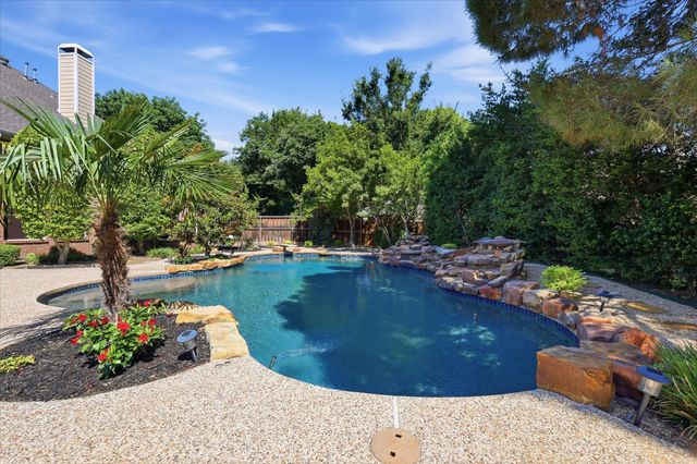 5320 Beacon Court, Flower Mound, TX 75028