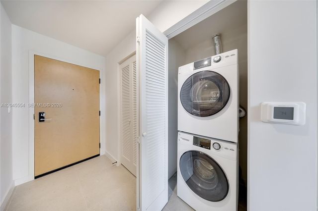 11 NE 6th St 3209, Miami, FL 33132