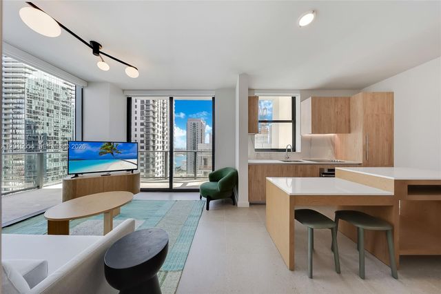 11 NE 6th St 3209, Miami, FL 33132
