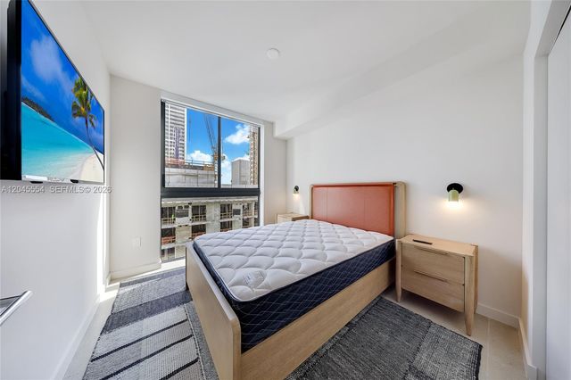 11 NE 6th St 3209, Miami, FL 33132