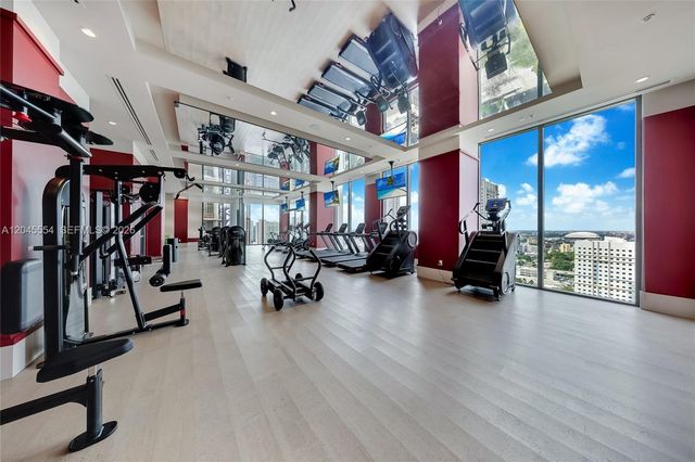 11 NE 6th St 3209, Miami, FL 33132