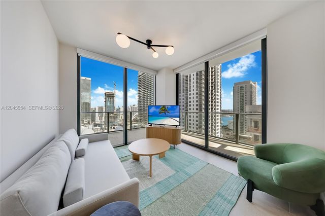 11 NE 6th St 3209, Miami, FL 33132