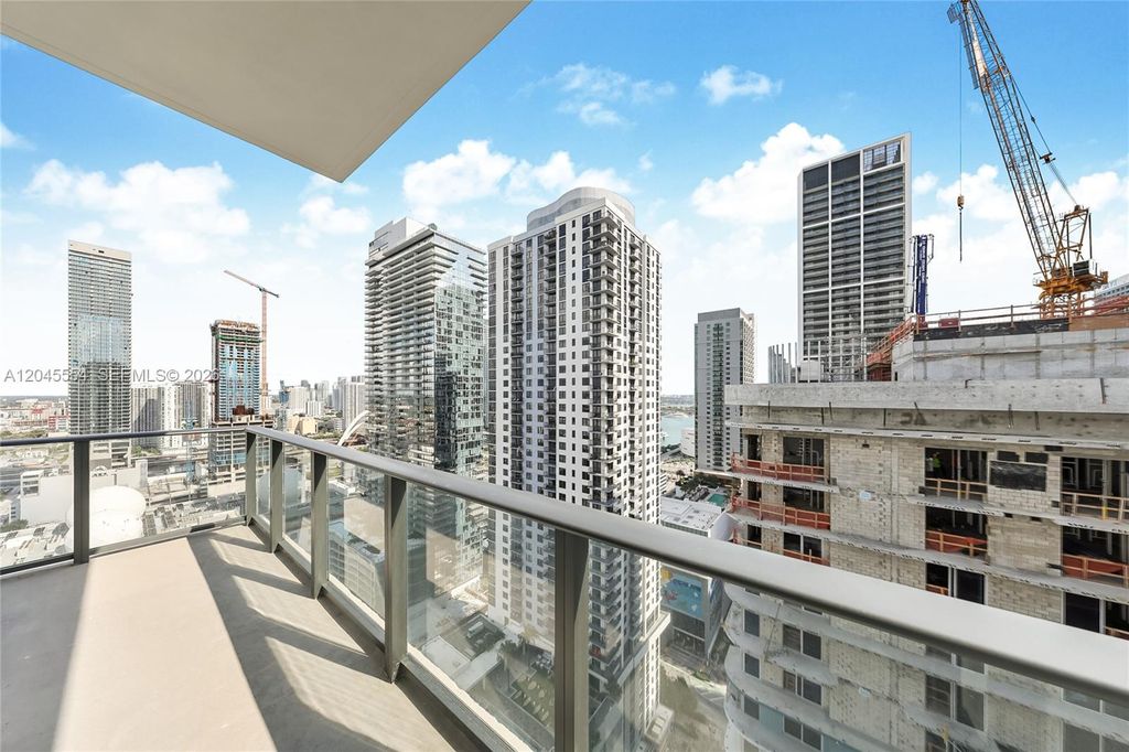 11 NE 6th St 3209, Miami, FL 33132