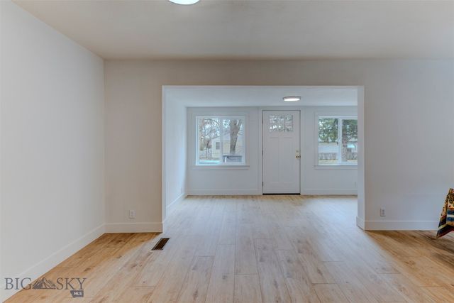 520 S 8th Street, Livingston, MT 59047