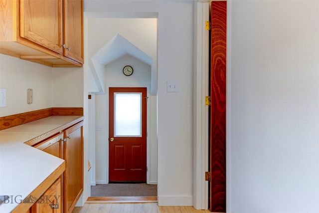 520 S 8th Street, Livingston, MT 59047