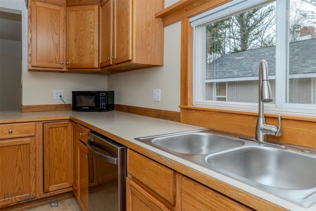 520 S 8th Street, Livingston, MT 59047