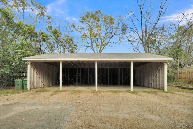 1135 S Perry Street, Montgomery, AL 36104