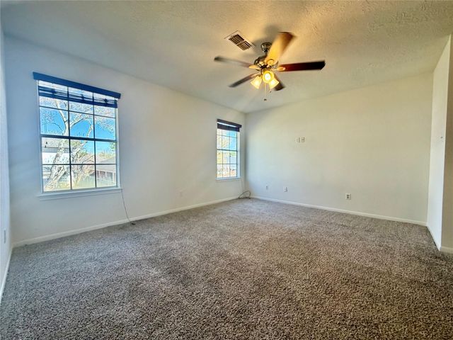 16907 Dusty Mill Drive W, Sugar Land, TX 77498