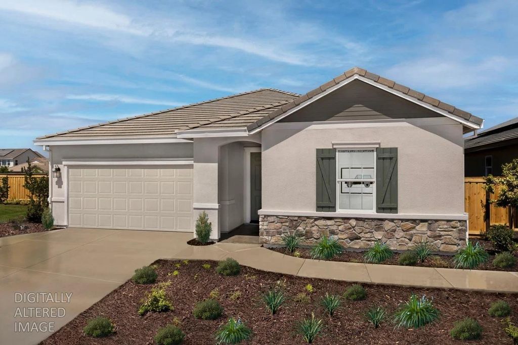 2047 Shoreline Dr, Riverbank, CA 95367