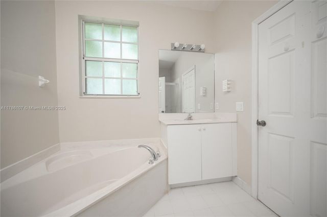 445 NE 21st Ave, Homestead, FL 33033