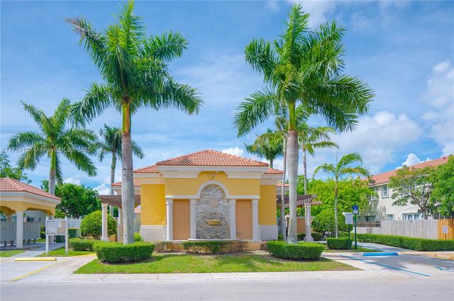 445 NE 21st Ave, Homestead, FL 33033