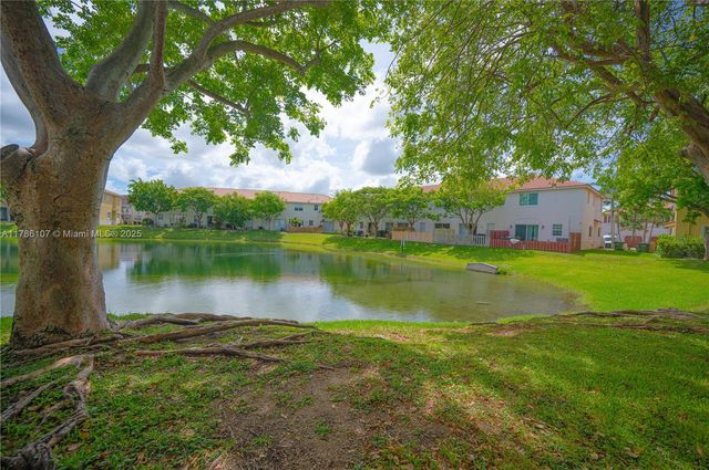 445 NE 21st Ave, Homestead, FL 33033