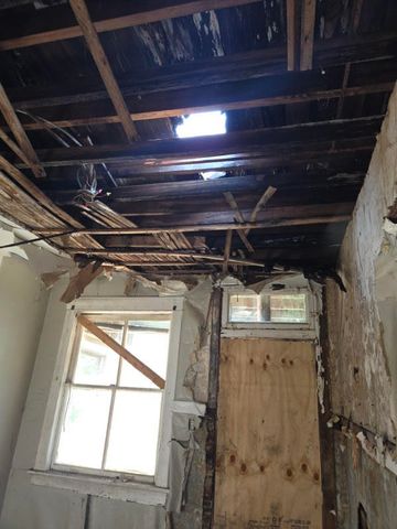 7311 S Peoria Avenue, Chicago, IL 60635