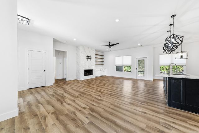 2125 Gap Creek Drive, Sherwood, AR 72120