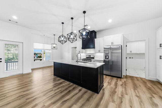 2125 Gap Creek Drive, Sherwood, AR 72120