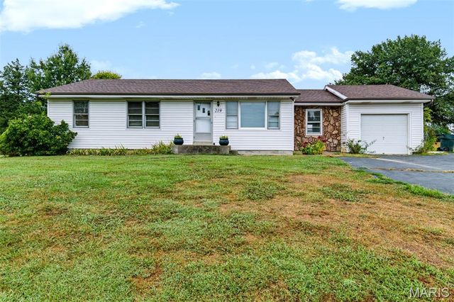 219 Mexico Road, Wentzville, MO 63385