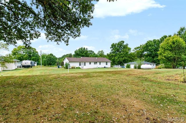 219 Mexico Road, Wentzville, MO 63385