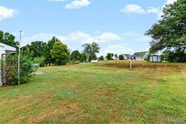 219 Mexico Road, Wentzville, MO 63385