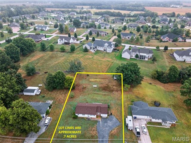 219 Mexico Road, Wentzville, MO 63385