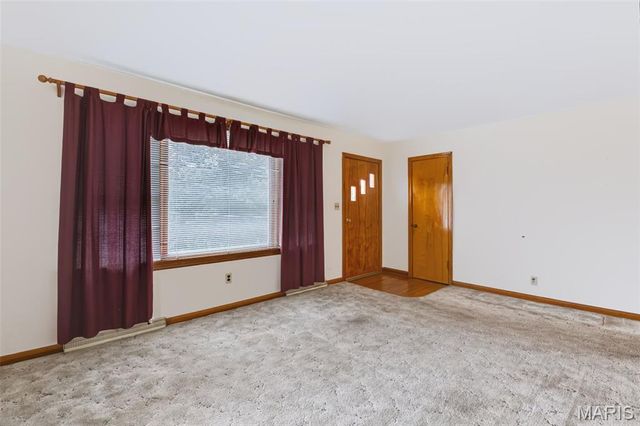 219 Mexico Road, Wentzville, MO 63385