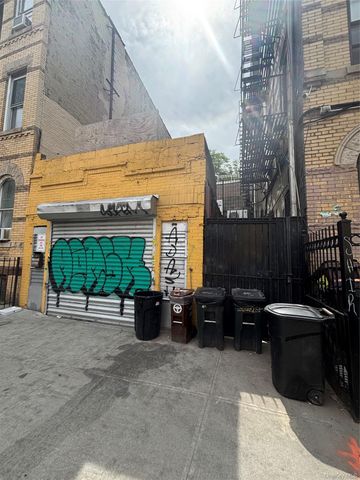 735 Knickerbocker Avenue, Brooklyn, NY 11221