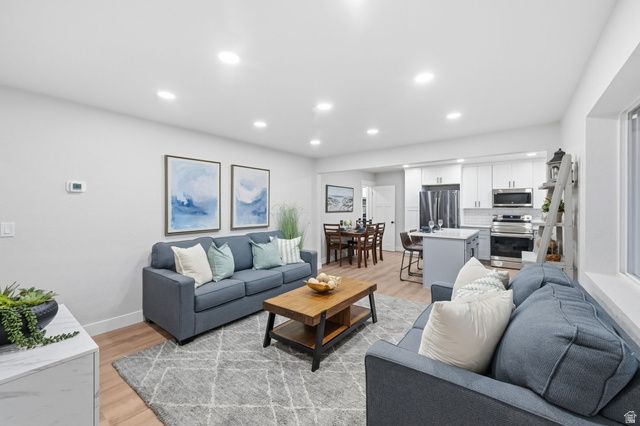 4736 W 5215 S, Kearns, UT 84118