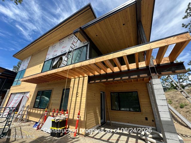 2165 W Bellerive LN, Coeur d'Alene, ID 83814