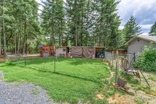 5461 Riverbanks Road, Grants Pass, OR 97527