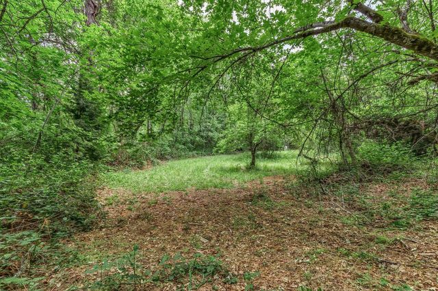 5461 Riverbanks Road, Grants Pass, OR 97527