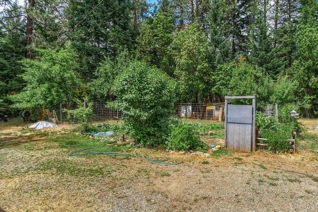 5461 Riverbanks Road, Grants Pass, OR 97527