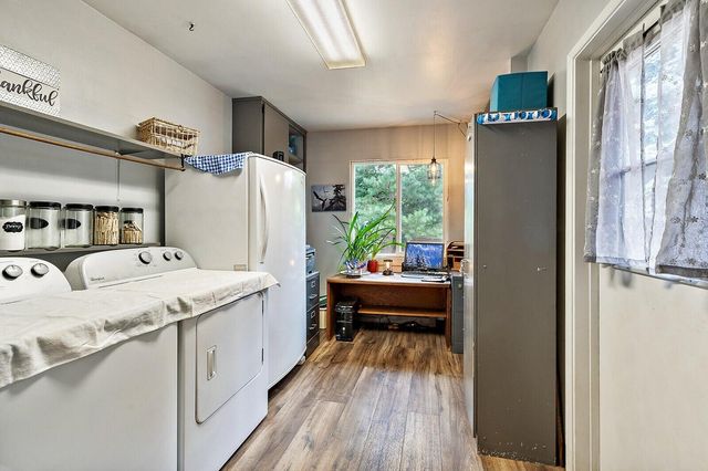 5461 Riverbanks Road, Grants Pass, OR 97527