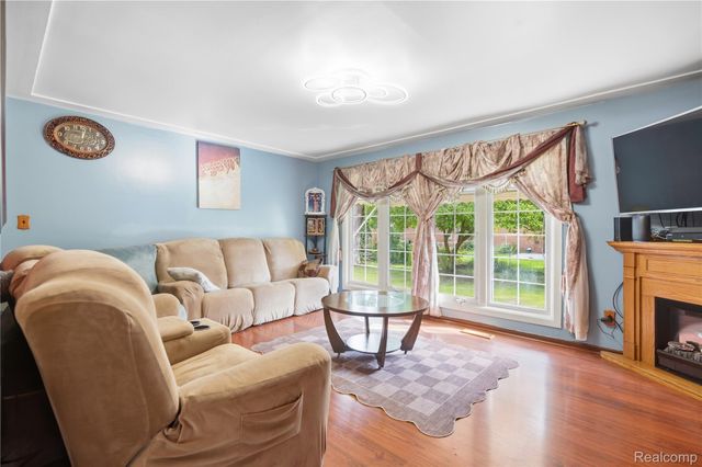 29103 Barkley Street, Livonia, MI 48154