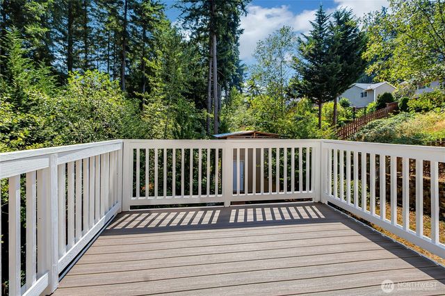 35320 4th Place SW, Federal Way, WA 98023