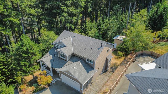 35320 4th Place SW, Federal Way, WA 98023