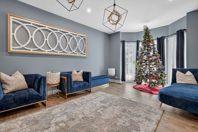 1920 Jester Lane, Algonquin, IL 60102