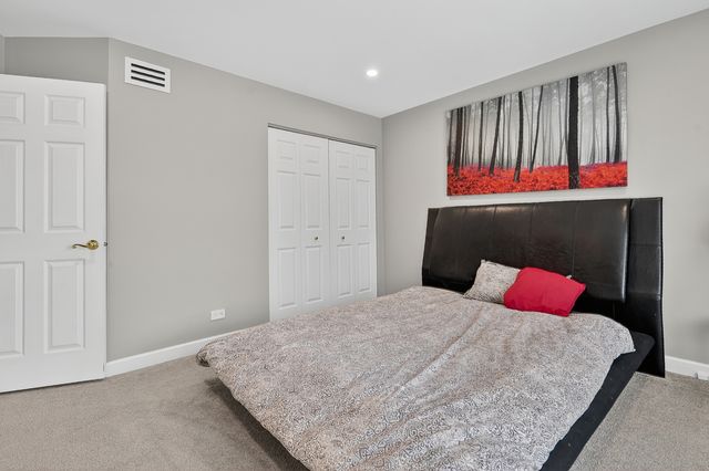 1920 Jester Lane, Algonquin, IL 60102