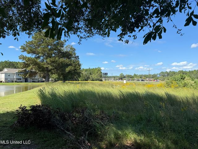 Us-90, Gautier, MS 39553