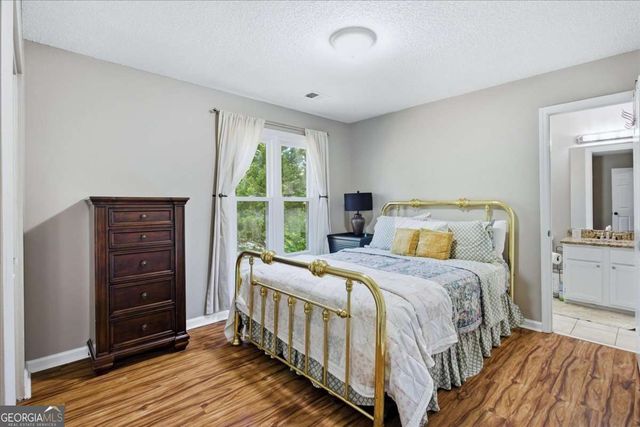 5052 Rodrick Trail, Marietta, GA 30066