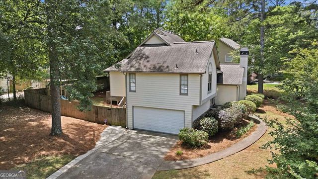5052 Rodrick Trail, Marietta, GA 30066