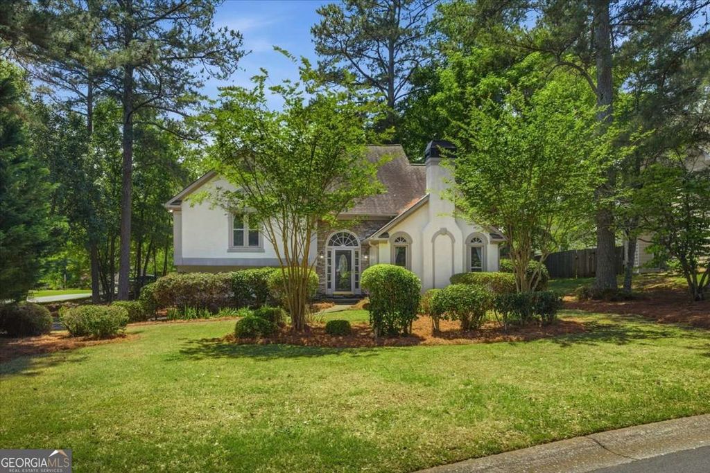 5052 Rodrick Trail, Marietta, GA 30066