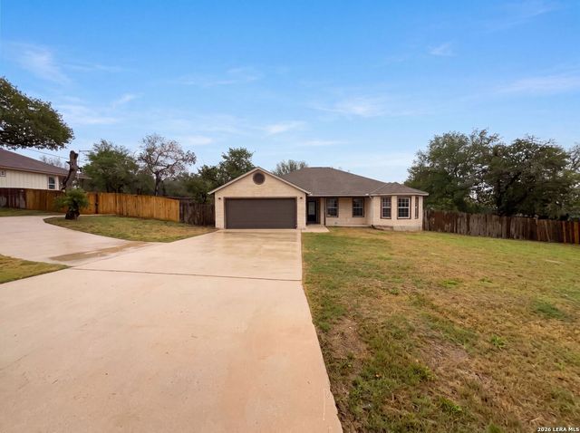 130 LOG CABIN WAY, Poteet, TX 78065
