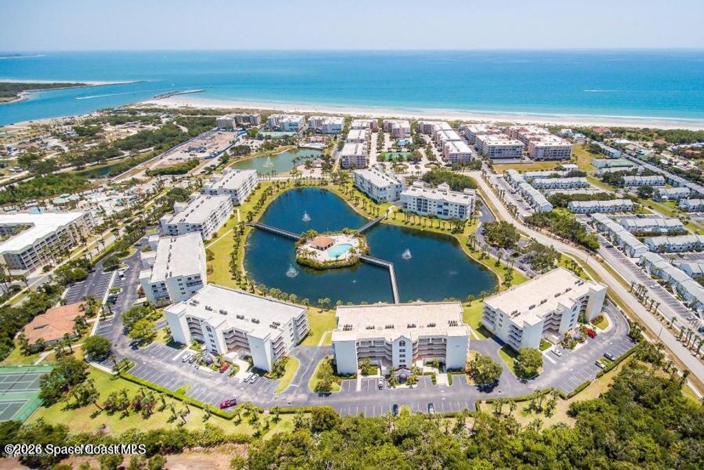 8951 Lake Drive 503, Cape Canaveral, FL 32920