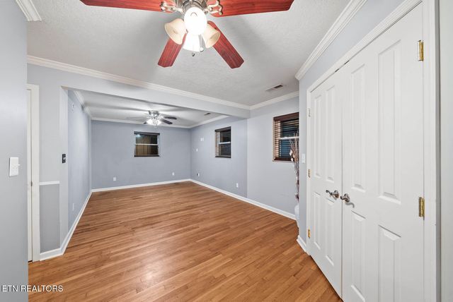 111 Old Evacuation Lane, Oliver Springs, TN 37840